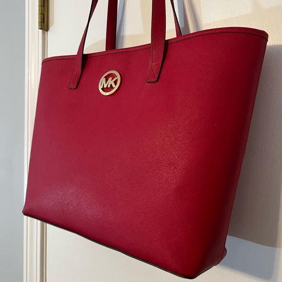 MICHAEL KORS Jet Set Travel Tote - Red Saffiano Leather - With Shopper ❤️ - Picture 3 of 15